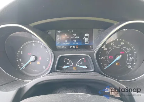 2018 Ford Focus Se z USA, uszkodzony, nr VIN 1FADP3FE8JL235284